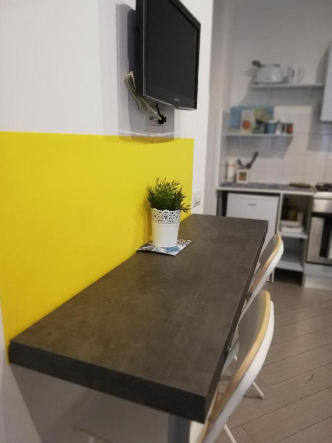 Divas Appartamento Napels Buitenkant foto